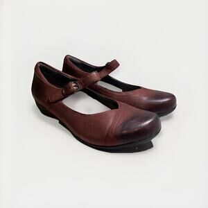 Dansko Fawna Women's Shoes 8.5-9 Maroon Leather Adjustable Strap Mary Jane